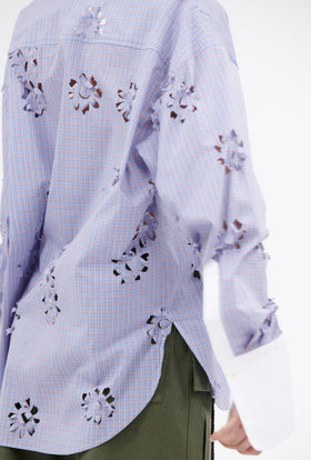 Laser Cut Flowers Bluse, Sky from ODEEH 