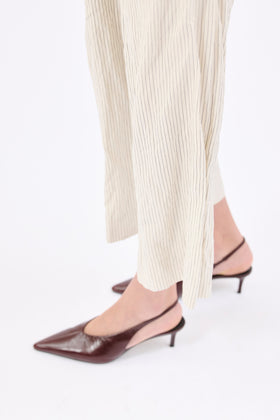 Pin Stripe Gabardine Hose, Ivory from ODEEH 