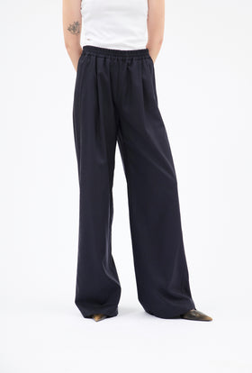 Light Oxford Wool Hose, Navy from ODEEH 
