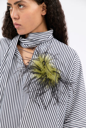 Feather Brosche, Black Green from ODEEH 