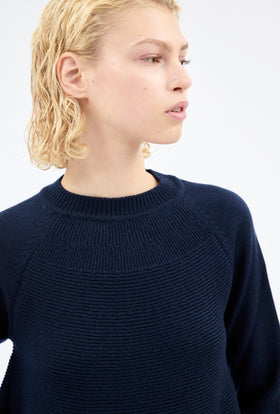 MERINO WOOL Pullover, Marine from ODEEH 